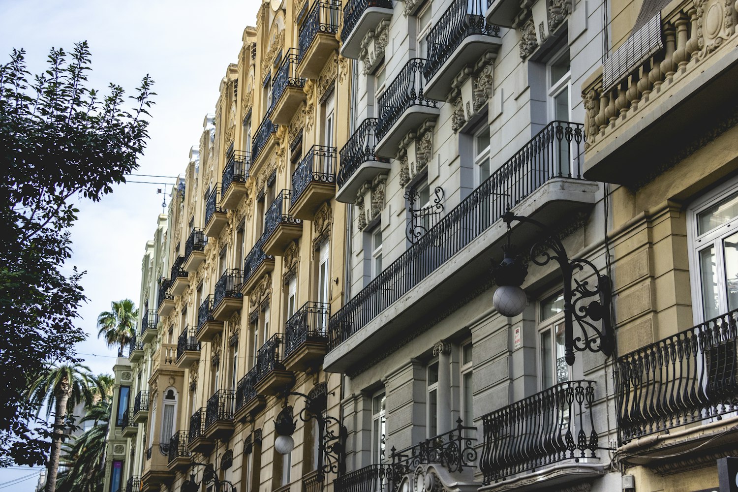 最新墓地图片,现代墓葬设计的演变与发展探索